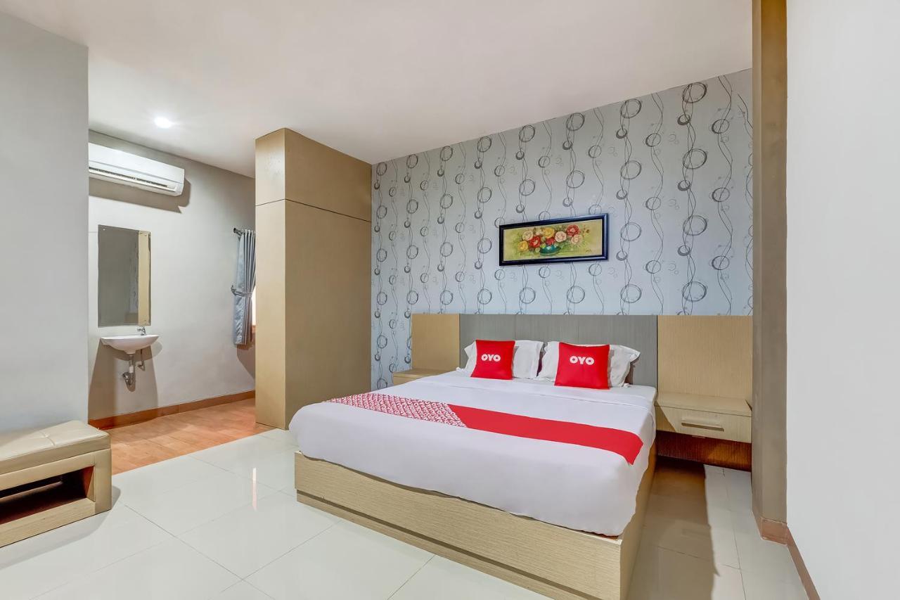 Oyo Flagship 3726 Tembok Batu Residence Hotel Tugu