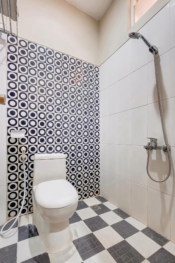 Oyo Flagship 3726 Tembok Batu Residence