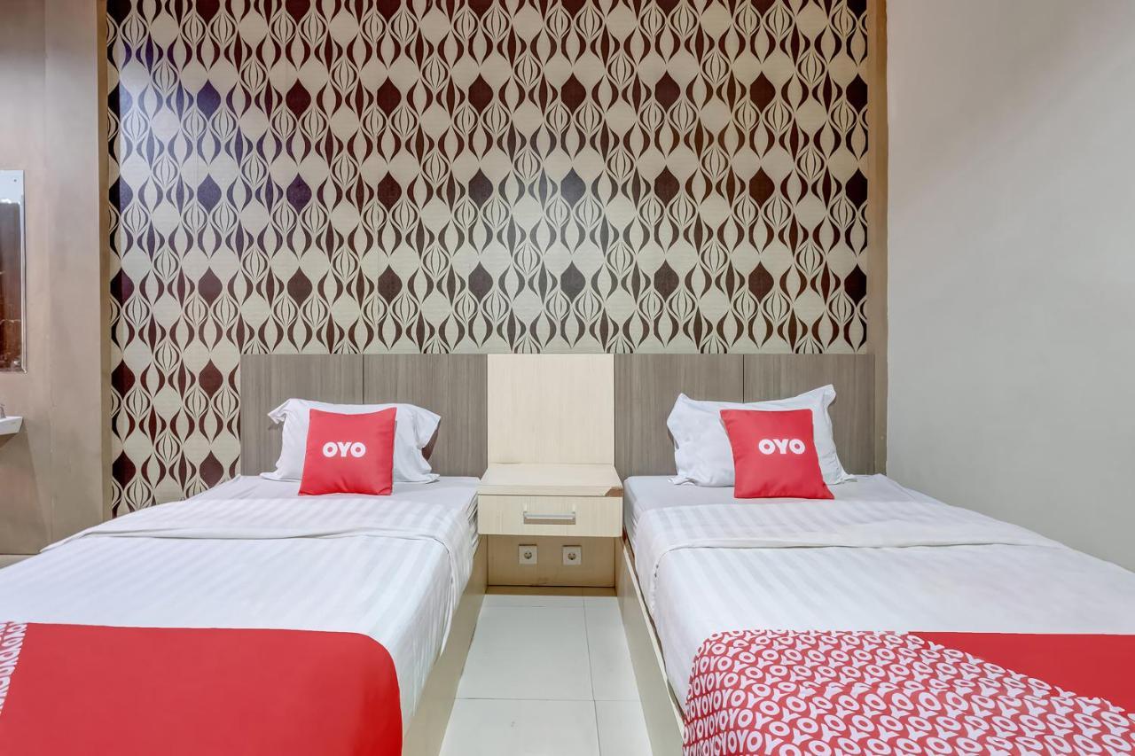 Oyo Flagship 3726 Tembok Batu Residence Tugu