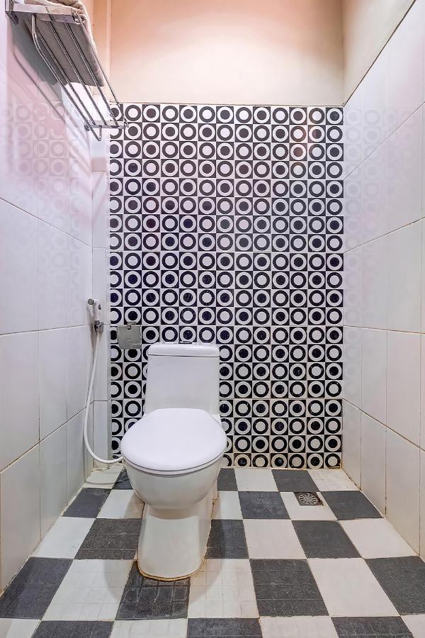 Oyo Flagship 3726 Tembok Batu Residence 3* Tugu